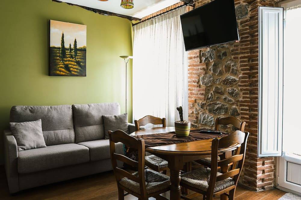 Apartamento entero, Bajo Rústico - Apartamentos Villa Fresnedo in Solares, Medio Cudeyo