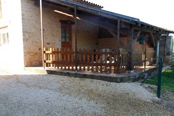 Maison de vacances pour 2 personnes, avec piscine et jardin, animaux acceptés dans le Lot