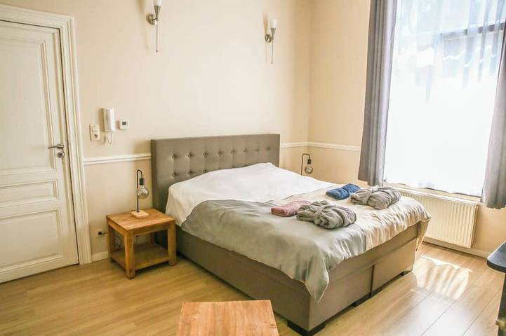 Appartamento intero, Appartement Spacieux et Complètement Rénové in Schaerbeek, Fiandre