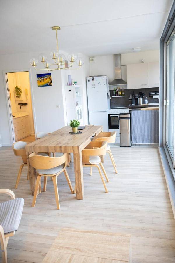 Appartement de vacances pour 6 personnes, avec Balcon et Terrasse ainsi que Jardin et Vue