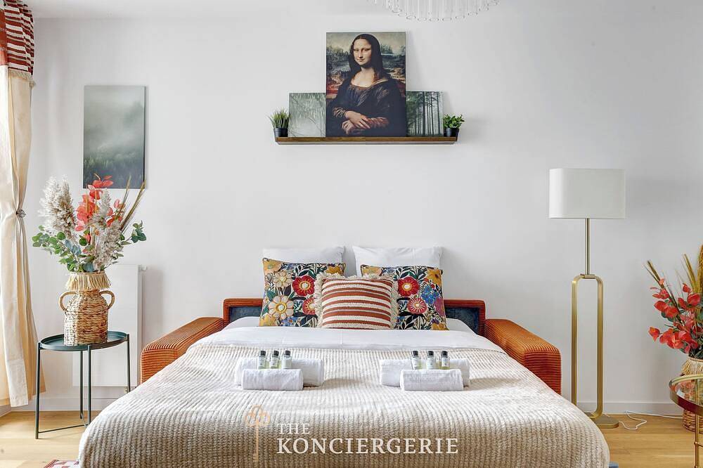 Entire apartment, Élégant appartement avec balcon – Proche de l’Hippodrome in Suresnes, Hauts-de-Seine