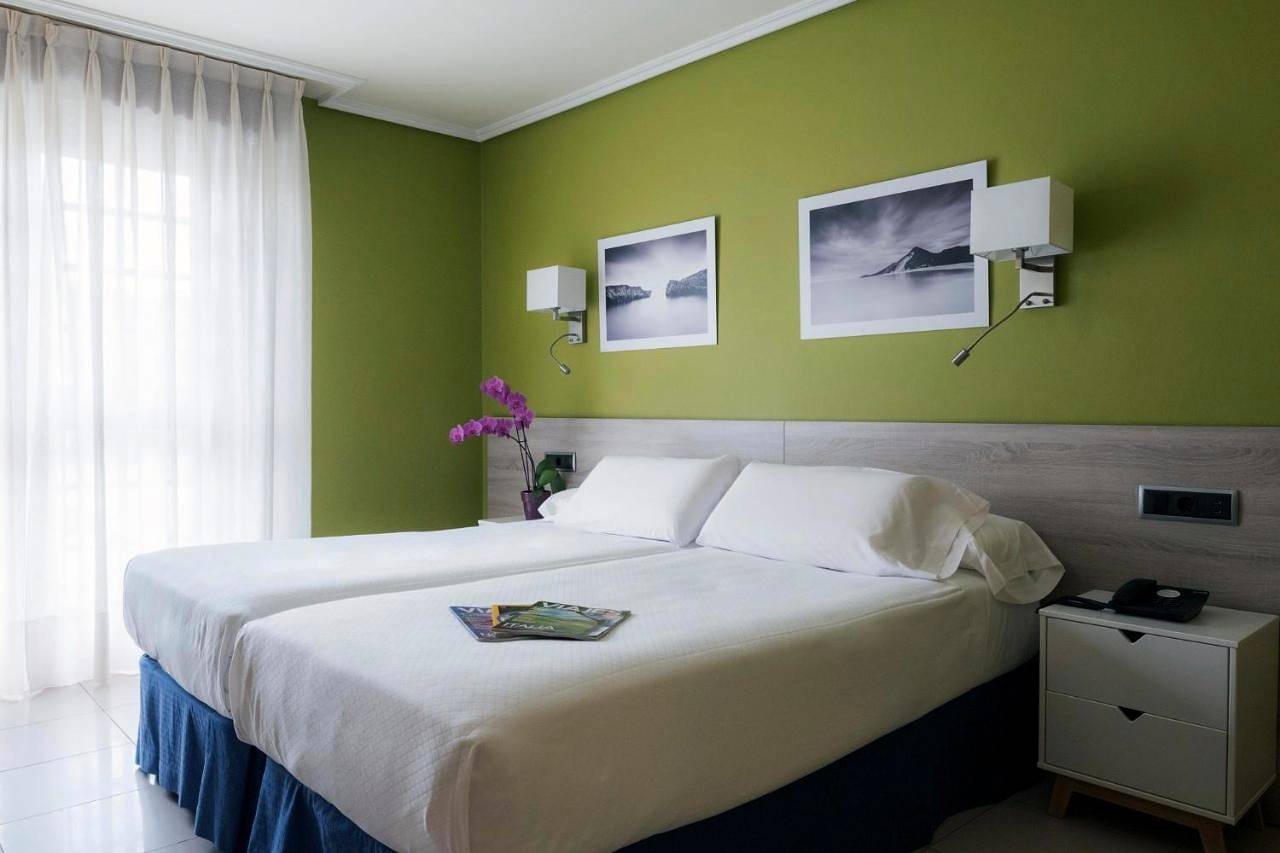 Hotel voor 10 personen met tuin in Playa de Barro (Llanes), Llanes