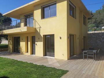 Gîte pour 4 personnes, avec jardin à Èze