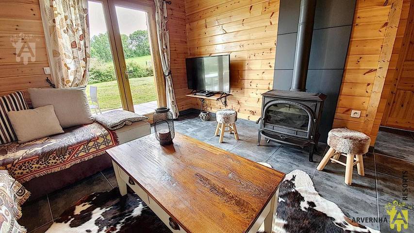 Gîte pour 6 personnes, avec Terrasse et Jardin à Saint-Pierre-Colamine