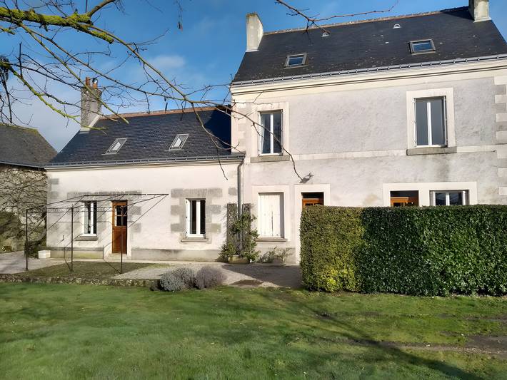Location de vacances pour 15 personnes, avec jardin, animaux acceptés à Rouziers-de-Touraine