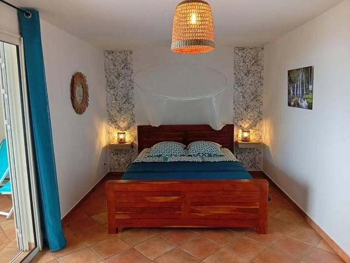 Location de vacances pour 6 personnes, avec vue ainsi que piscine et jardin dans Piton de la Fournaise - 3