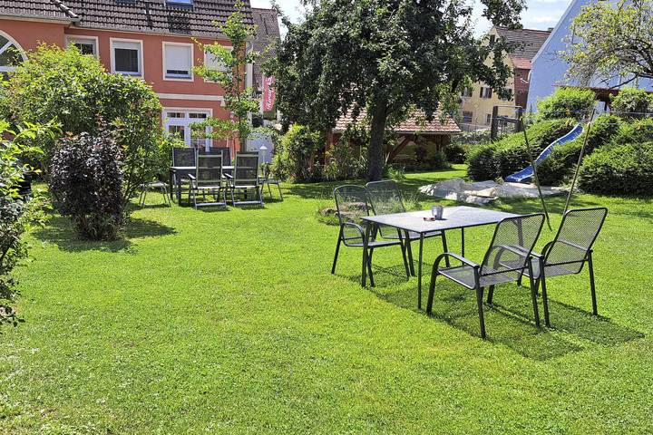 Pension für 4 Personen, mit Whirlpool und Terrasse sowie Garten im Altmühltal - 3