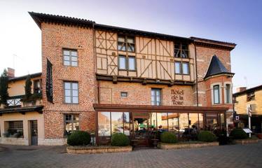 Hôtel pour 2 personnes, avec terrasse et piscine, animaux acceptés à Châtillon-sur-Chalaronne