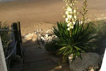 Location de vacances pour 14 personnes, avec jacuzzi ainsi que terrasse et jardin dans Le Rocher