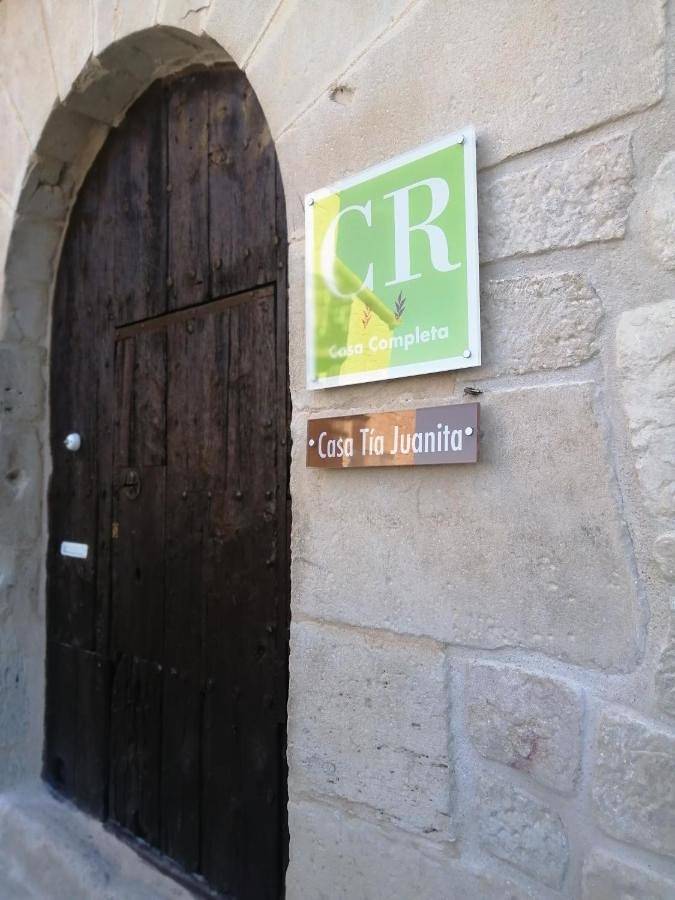 Two-Bedroom House in Calaceite, Provincia de Teruel