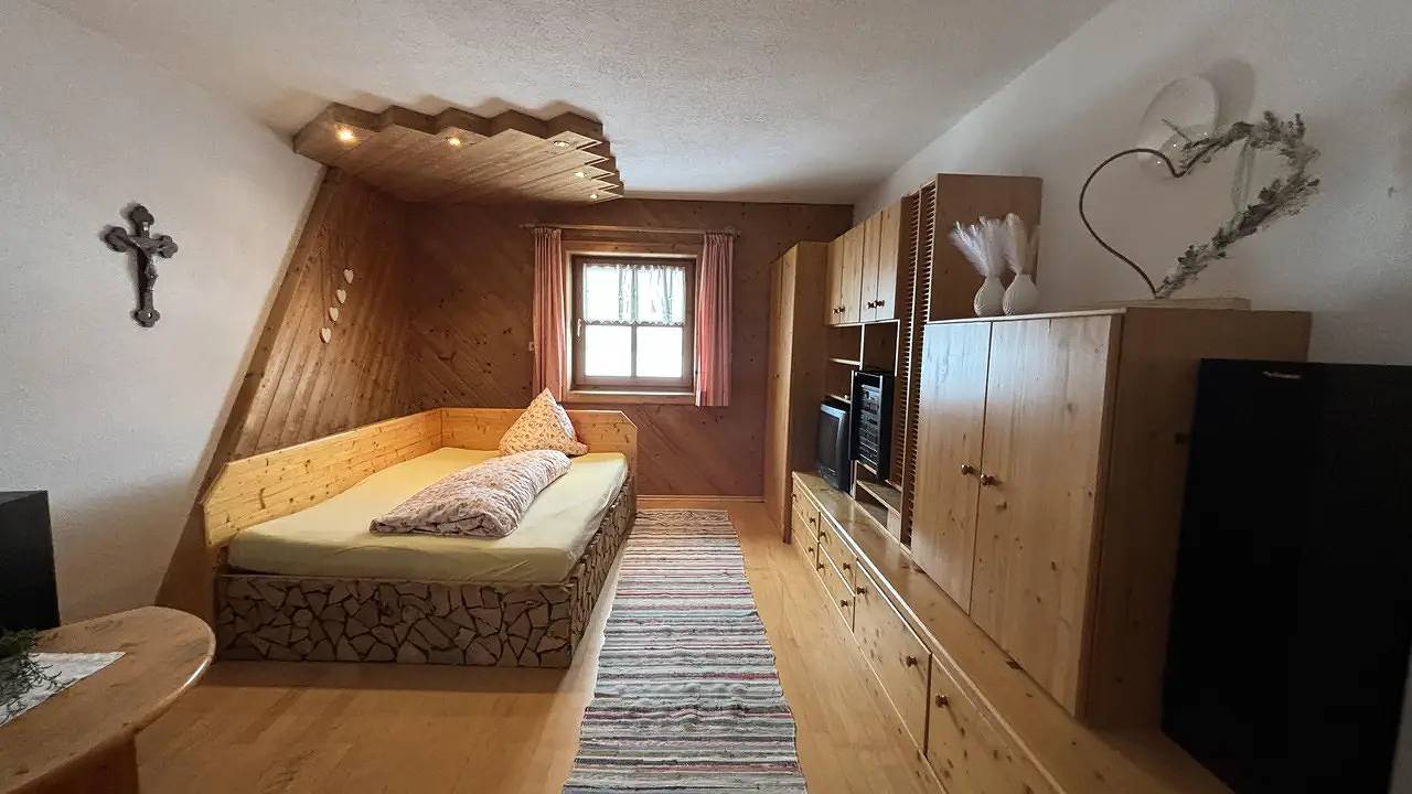 Ganze Ferienwohnung, Ferienwohnung für 2 Personen (40 m²) in Bruck am Ziller in Bruck am Ziller, Bezirk Schwaz