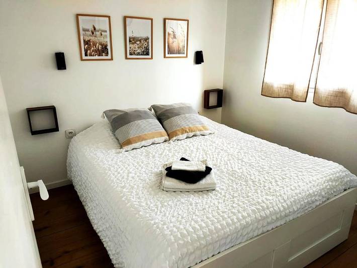 Gîte pour 4 personnes, avec terrasse à Virsac - 2