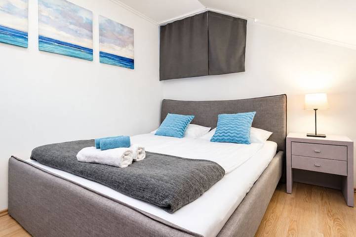 Geheel appartement, Casa Montana I- Gezellig appartement met uitzicht op de bergen in Balatonalmádi, Noordelijke oever van het Balatonmeer