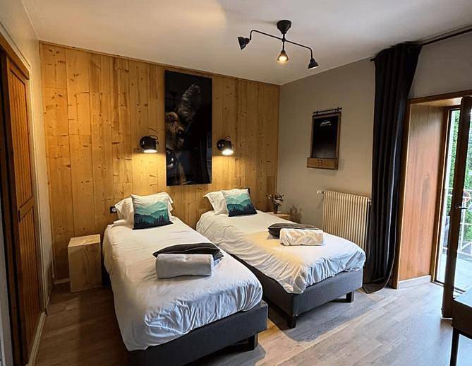 Double Room in Mégevette, Région de Bonneville