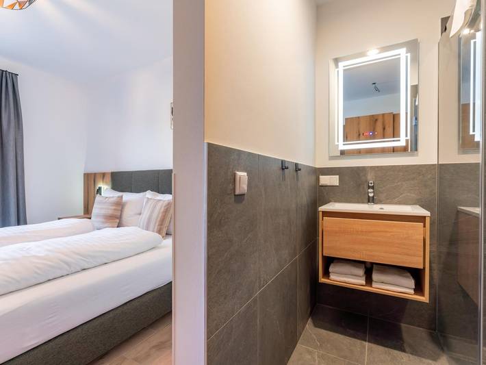 Ferienhaus für 10 Personen, mit Balkon/Terrasse und Whirlpool sowie Terrasse und Garten in St. Lambrecht - 4