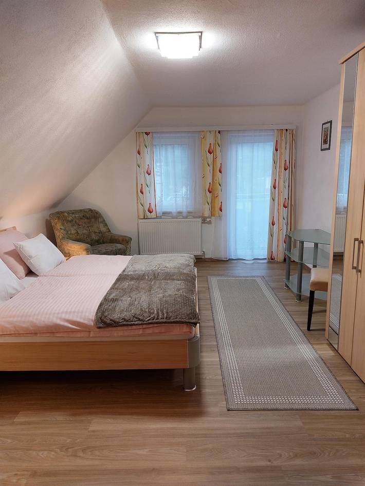 Ferienwohnung für 6 Personen, mit Balkon und Garten in Finkenstein am Faaker See - 4