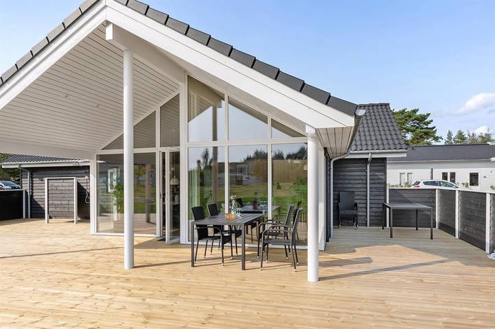 Ferienhaus für 8 Personen, mit Terrasse, mit Haustier in Balka Strand
