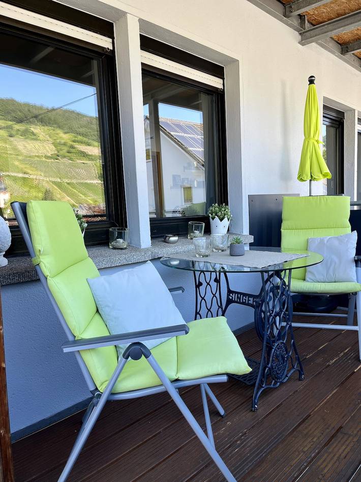 Ferienwohnung für 2 Personen, mit Balkon und Terrasse in Zell (Mosel) - 2