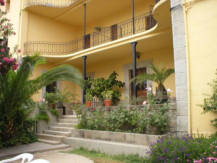 Casa rural para 3 personas, con Terraza y Jardín en Madrigal de la Vera