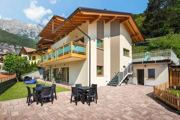 Ferienhaus für 5 Personen, mit Balkon in Molveno
