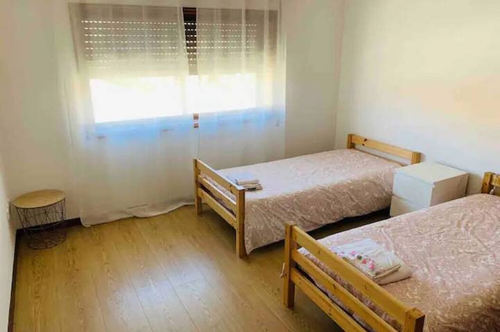 Location de vacances pour 10 personnes, avec jardin, animaux acceptés dans Vila Chã - 2