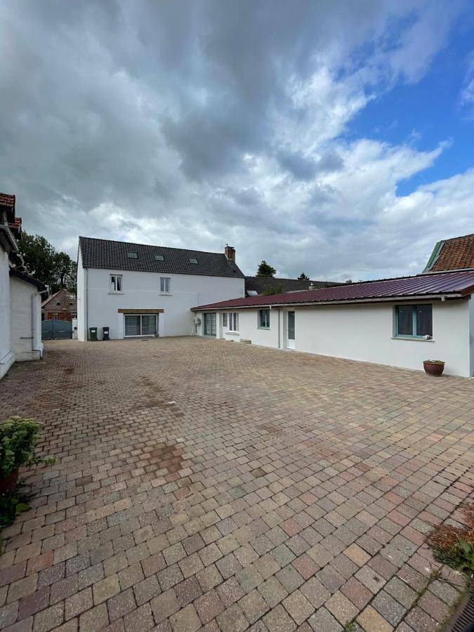 Location de vacances pour 6 personnes, avec jardin à Fresnicourt-le-Dolmen - 2