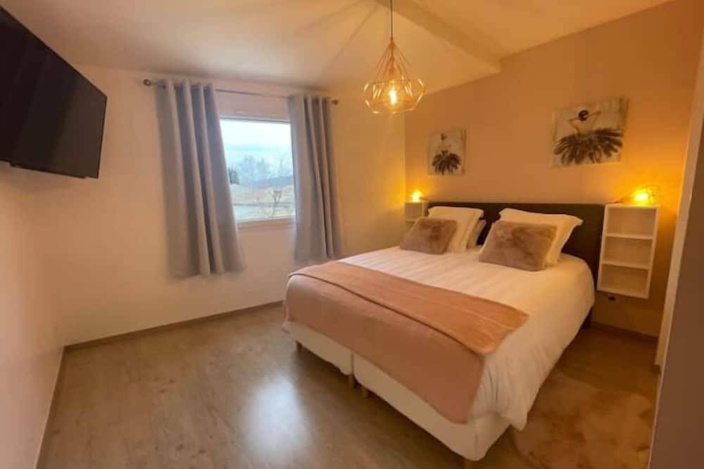 La Maison de Jade, Casa de 4 estrellas ideal para familia o amigos in La Roche-de-Glun, Región de Valence