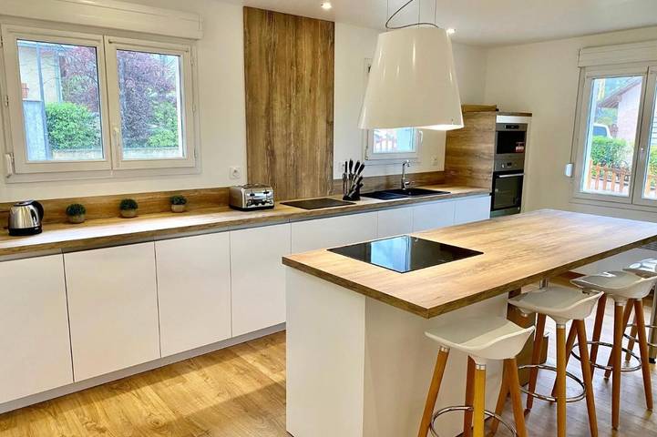 Chalet para 18 personas, con jardín además de vistas al lago y sauna - 1