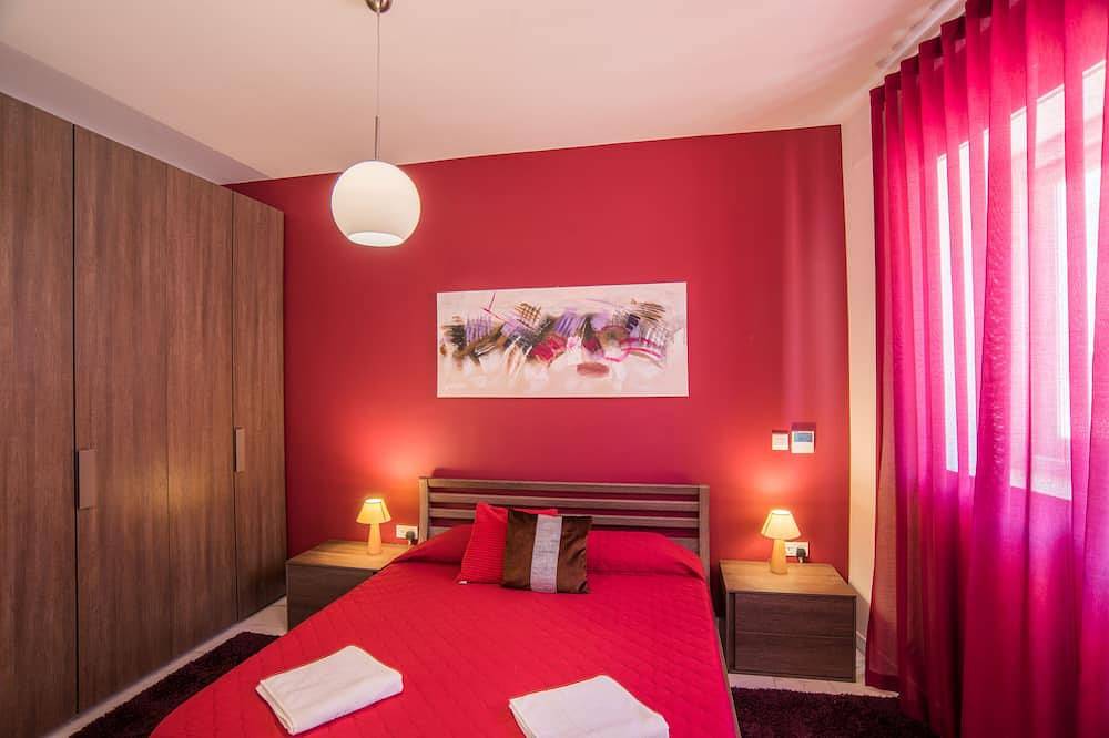 Ganze Wohnung, Villa Apartment mit privatem Pool und freiem Meerblick in Marsaskala, Insel Malta