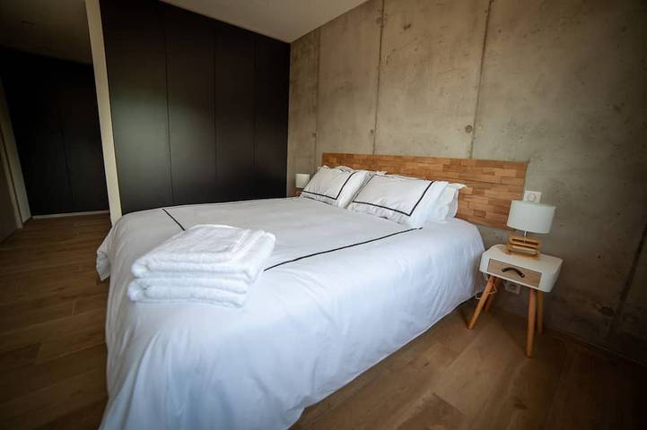 The superb, modern, comfortable Corian villa in the heart of the Estérel massif in Les Adrets-de-l'Estérel, Mittelmeerküste (Frankreich)