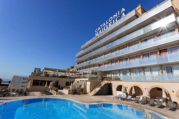 Hotel für 10 Personen, mit Whirlpool und Terrasse in Cala Major - 2