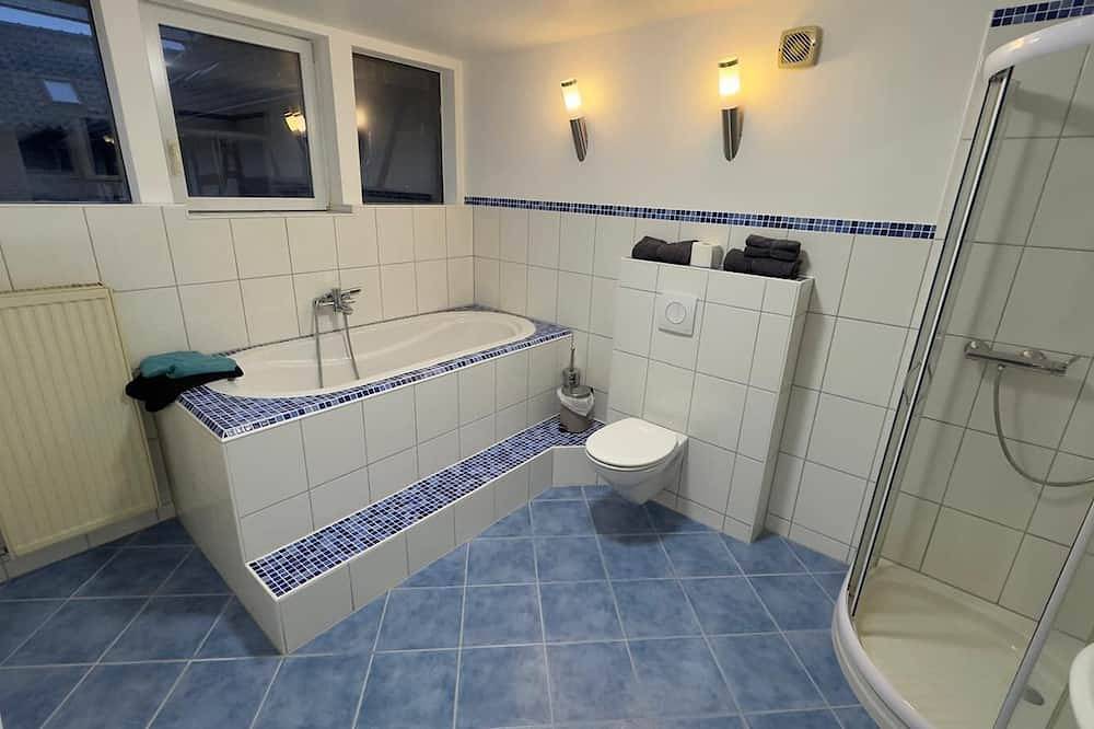 Ganze Wohnung, Gemütliche Ferienwohnung auf dem Bauernhof – Natur, Ruhe & Erholung pur! in Zülpich, Eifel (Nordrhein-Westfalen)