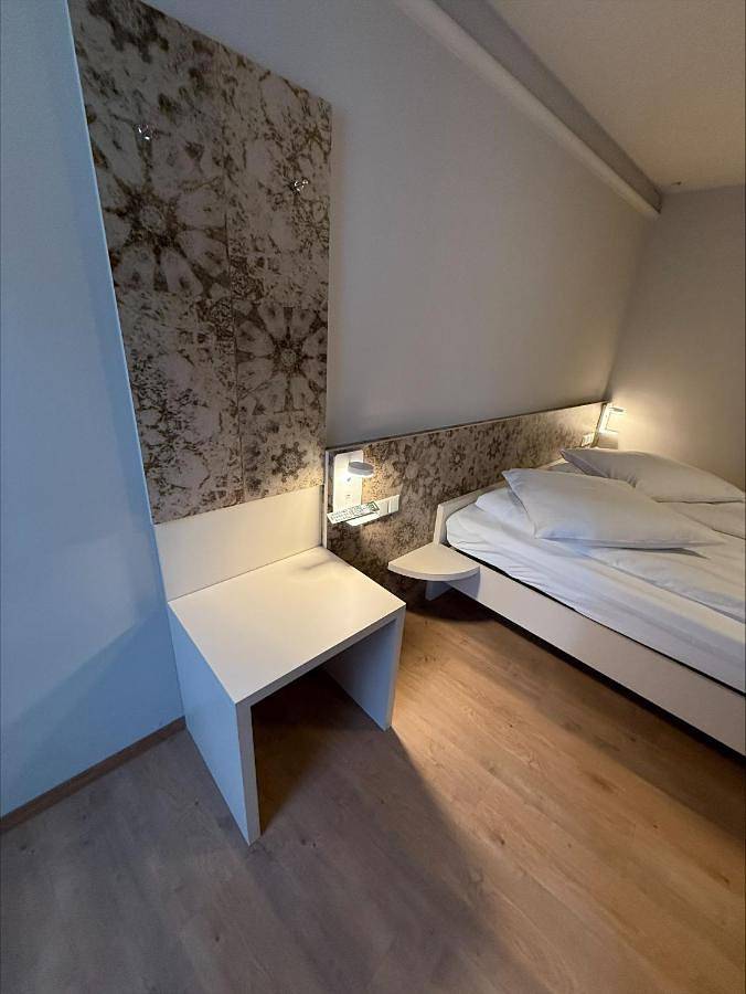 Hotel für 2 Personen, mit Terrasse und Garten sowie Ausblick in Meiningen - 2