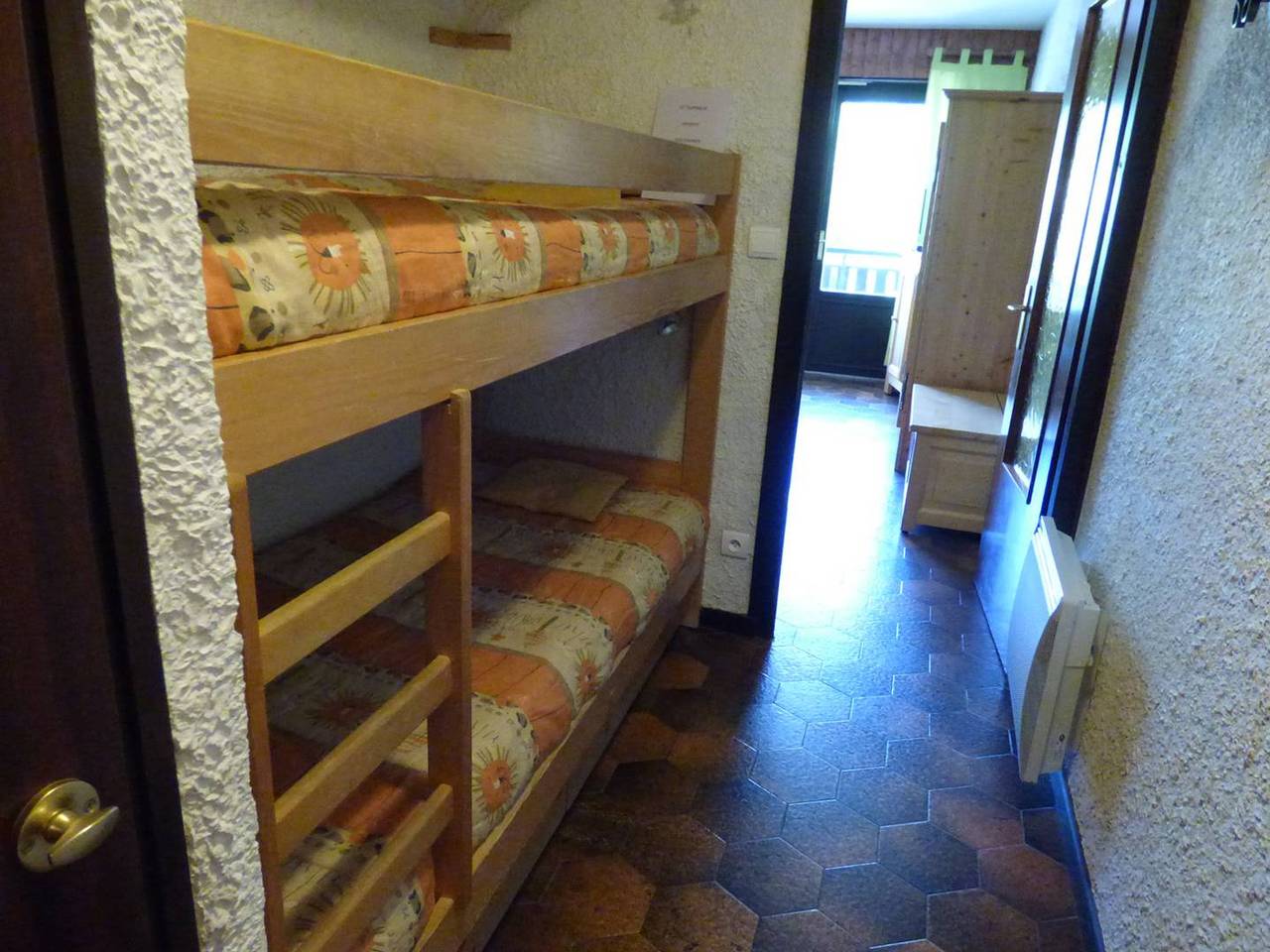 Estudio entero, ¡Apartamento acogedor a pie de pista con balcón y garaje! in Chinaillon, Le Grand-Bornand