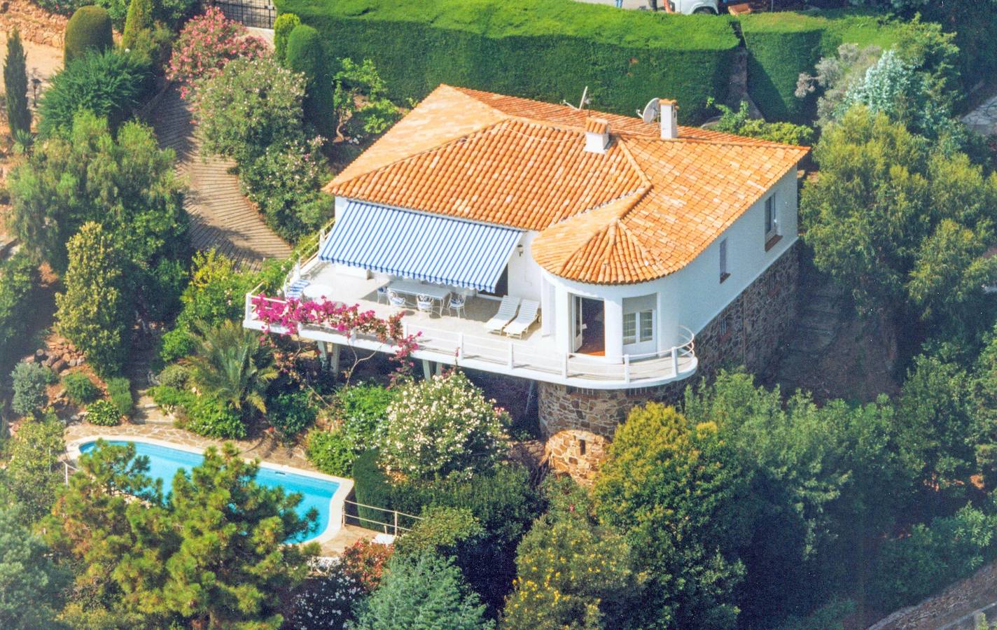 Le Balcon Romantique in Saint-Raphaël, Massif de l'Esterel