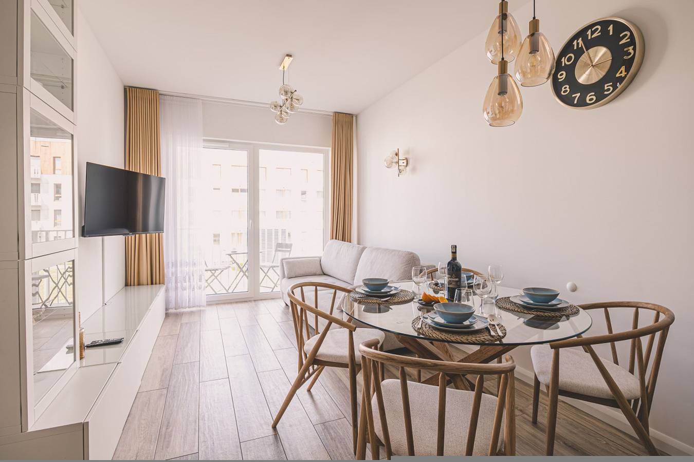 Ganze Wohnung, Ferienwohnung für 4 Personen mit Pool in Gaski, Powiat Koszaliński