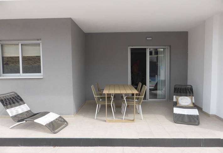 Ganze Wohnung, Ferienwohnung mit Pool, Whirlpool, WLAN, A/C & Terrasse in Orihuela, Costa Blanca