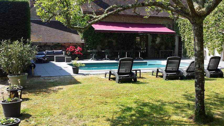 Chambre d’hôte pour 3 personnes, avec jardin et piscine, animaux acceptés en Indre-et-Loire - 2