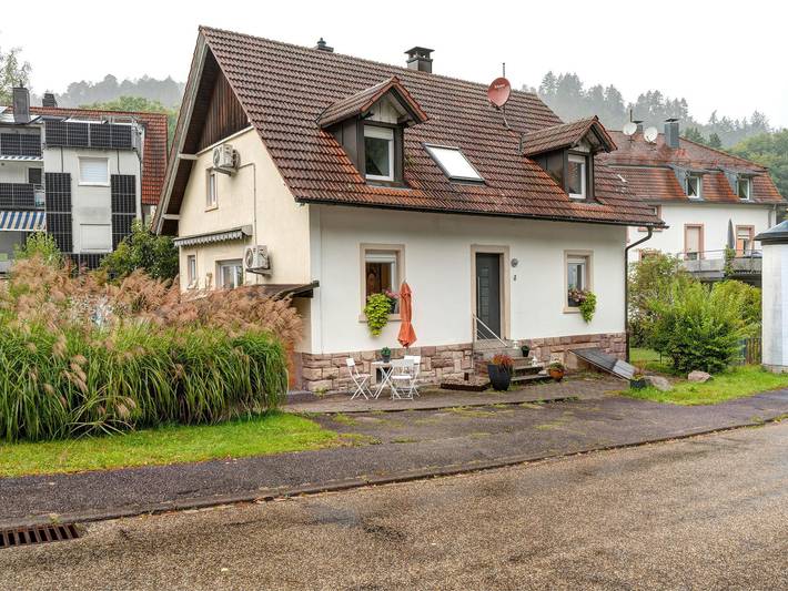 Ferienhaus für 10 Personen, mit Garten und Terrasse in Baden-Baden