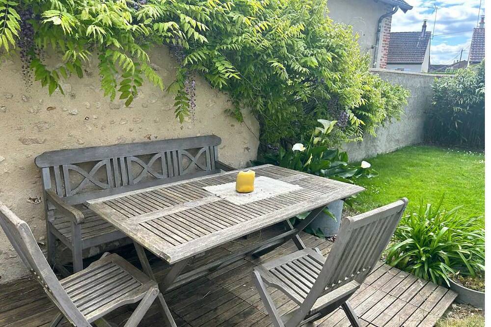 2 Bedroom Private vacation home in Romorantin-Lanthenay in Romorantin-Lanthenay, Sologne