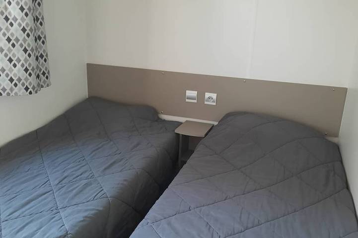 Rent Mobil Home Cosy 8 Places at the lake Biscarosse in Gastes, Côte d’Argent