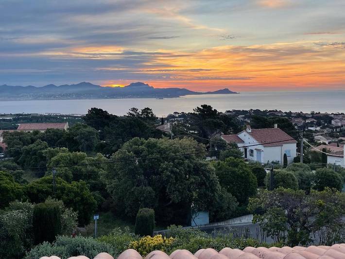 Villa pour 8 personnes, avec jardin ainsi que piscine et vue dans Saint-Aygulf - 2
