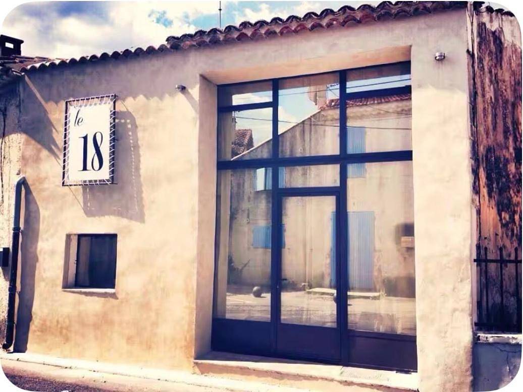 Appartement entier, Loft Mahanoa in Cabannes, Région d'Arles