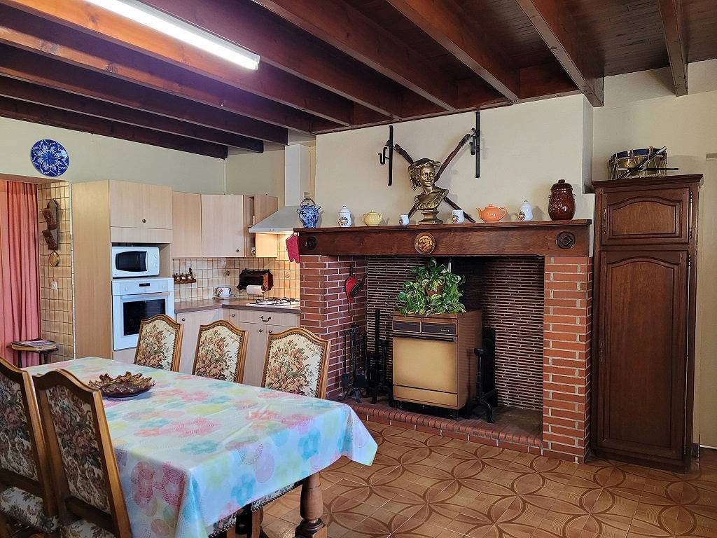 Gîte Fleuri in Saint-Germain-du-Salembre, Périgord Blanc