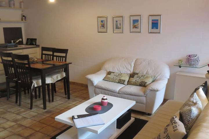 Ganze Wohnung, *** Sterne Fewo, große Terrasse im Südhang mit Panoramablick in Rurseenähe in Simmerath, Rureifel (Nordrhein-westfalen)