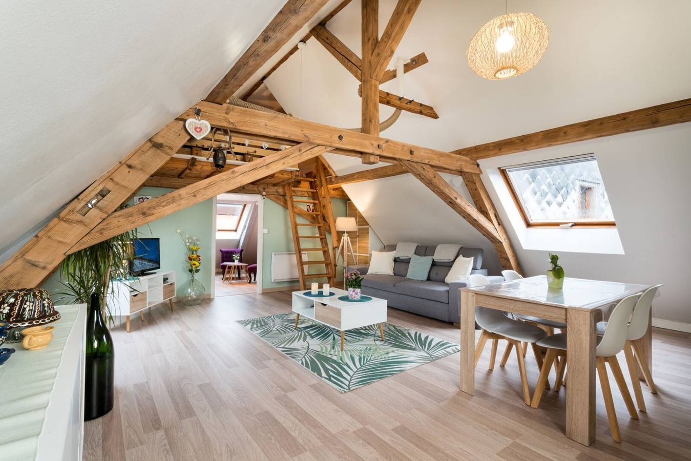 Apartamento entero, Apartamento "En el Corazón de Nuestro Valle" espacioso, luminoso y moderno in Munster (Alto Rin), Parque natural regional de los Ballons des Vosges