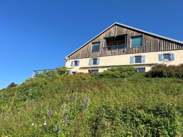 Maison de vacances pour 14 personnes, avec jardin ainsi que terrasse et jacuzzi