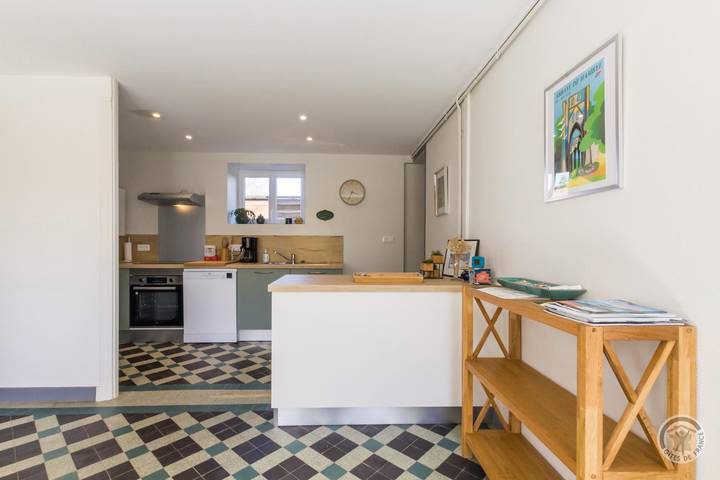 Gîte pour 4 personnes, avec terrasse à Lingreville - 2