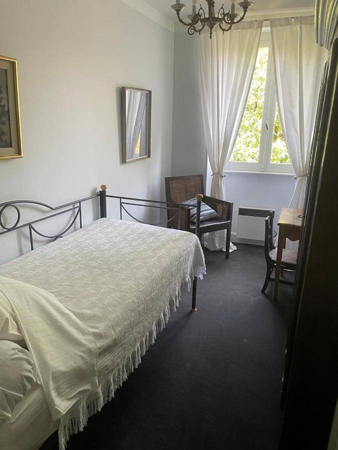 Chambre d’hôte pour 2 personnes, avec vue et jardin dans le Tarn - 2