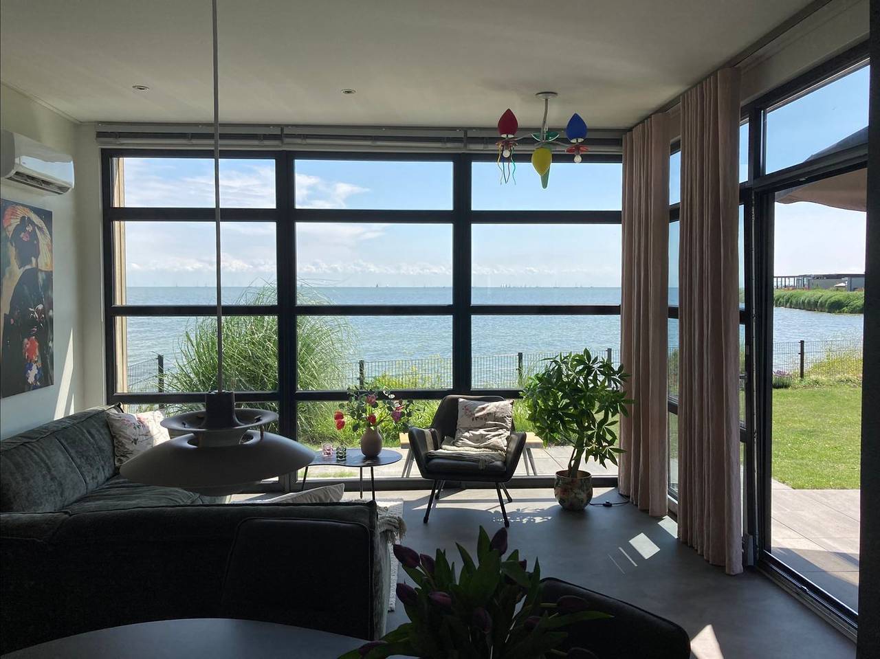 Modernes Chalet in erster Reihe am Enkhuizer Strand mit außergewöhnlichem Meerblick in Enkhuizen, Ijsselmeer